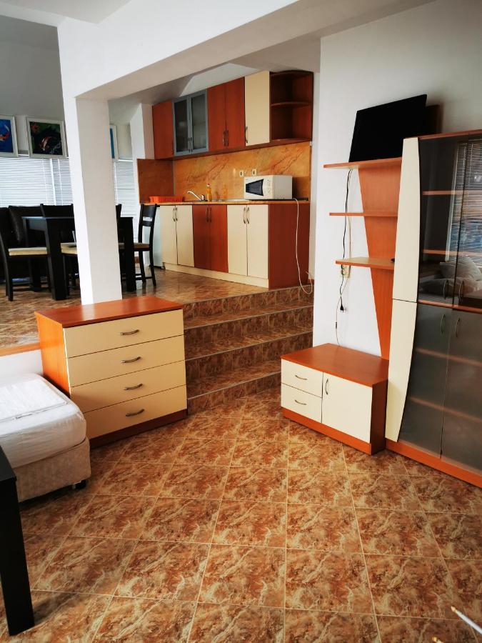 Jelezchevi Guest Rooms Primorsko Extérieur photo