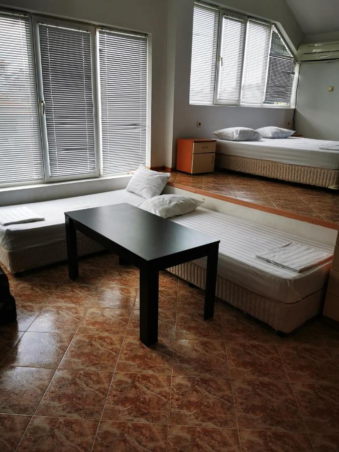 Jelezchevi Guest Rooms Primorsko Extérieur photo