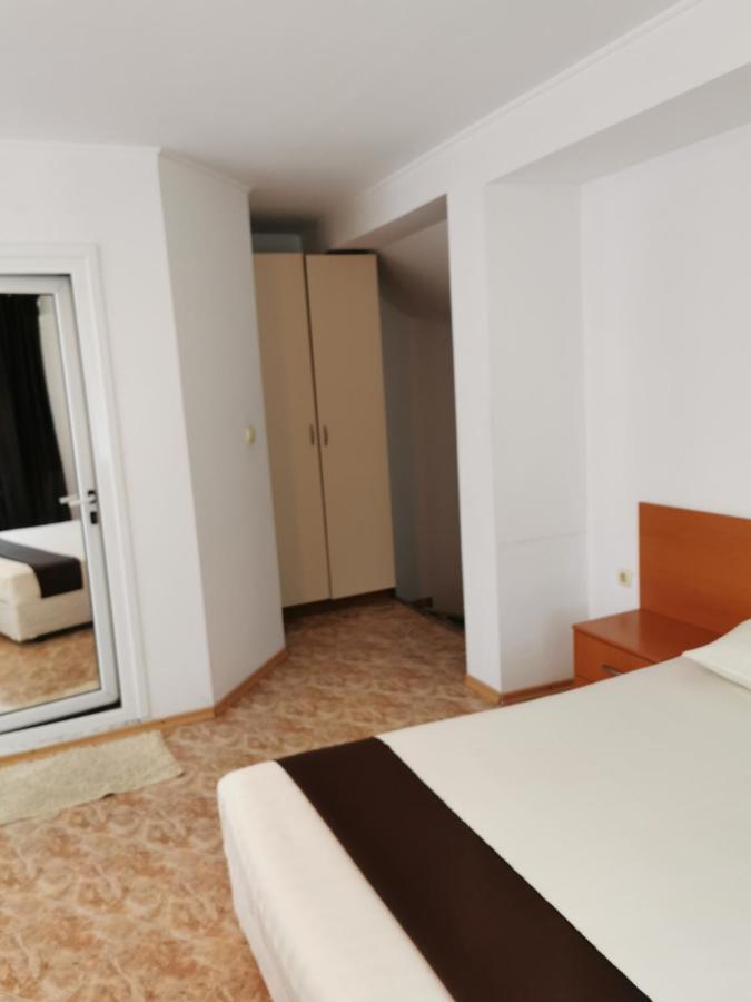 Jelezchevi Guest Rooms Primorsko Extérieur photo