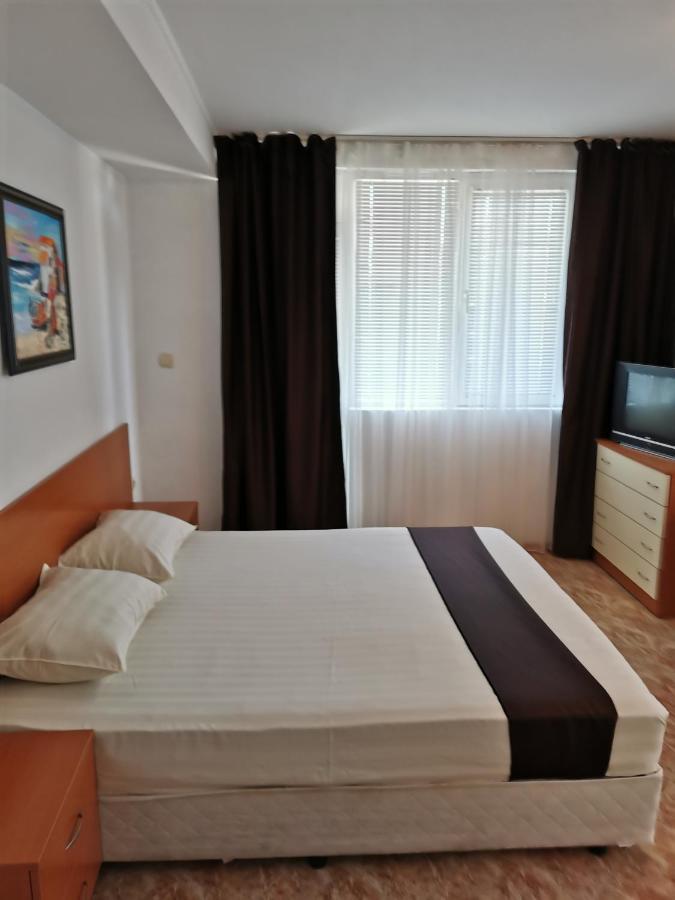 Jelezchevi Guest Rooms Primorsko Extérieur photo