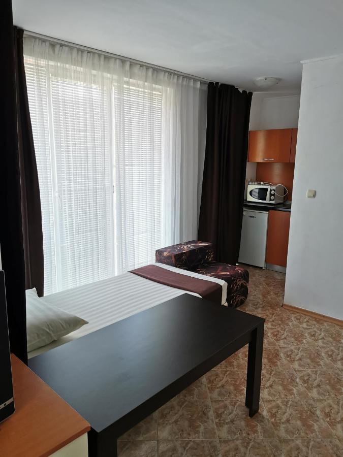Jelezchevi Guest Rooms Primorsko Extérieur photo
