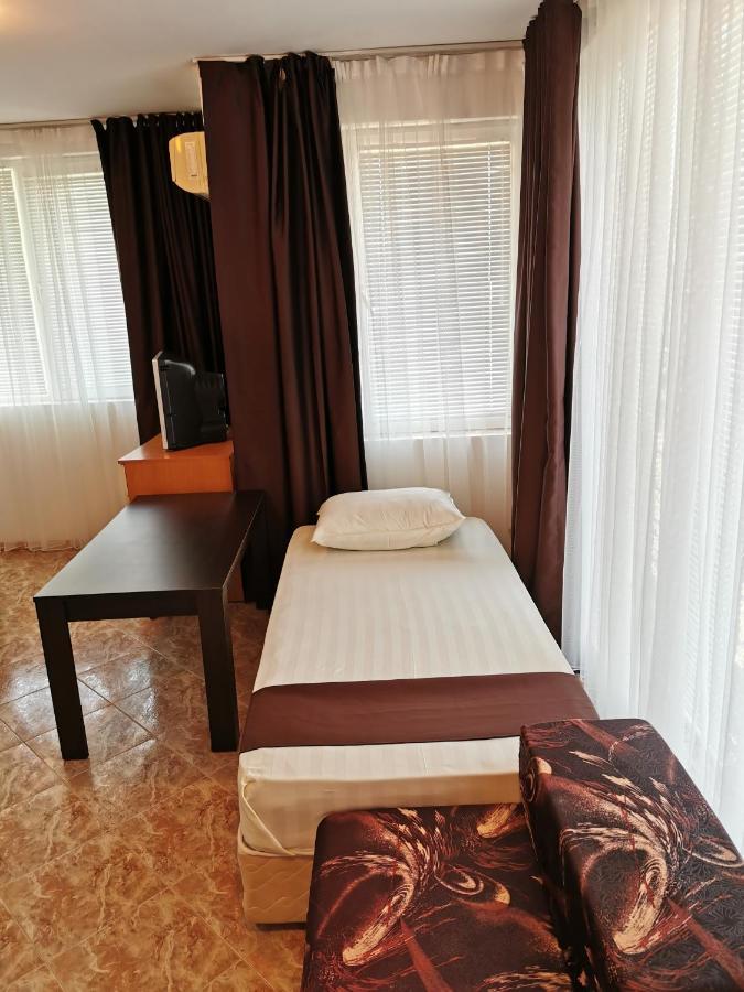 Jelezchevi Guest Rooms Primorsko Extérieur photo