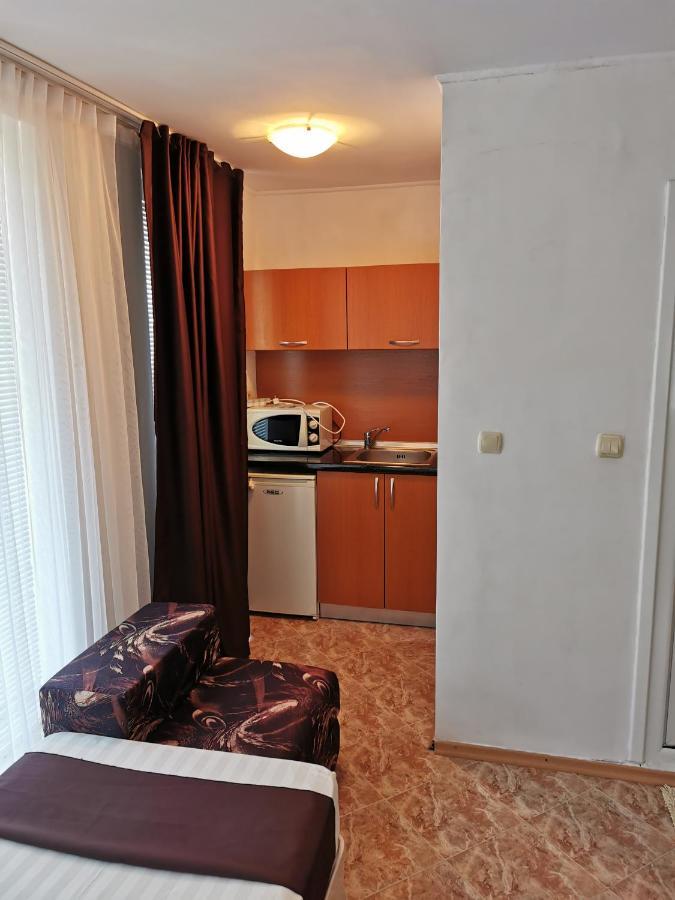 Jelezchevi Guest Rooms Primorsko Extérieur photo