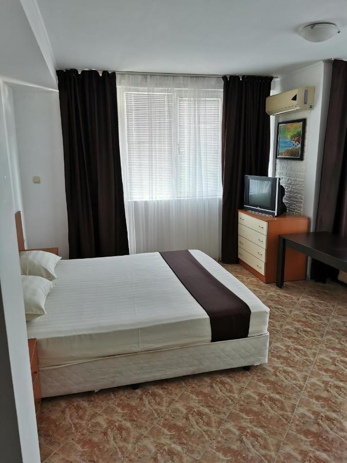 Jelezchevi Guest Rooms Primorsko Extérieur photo