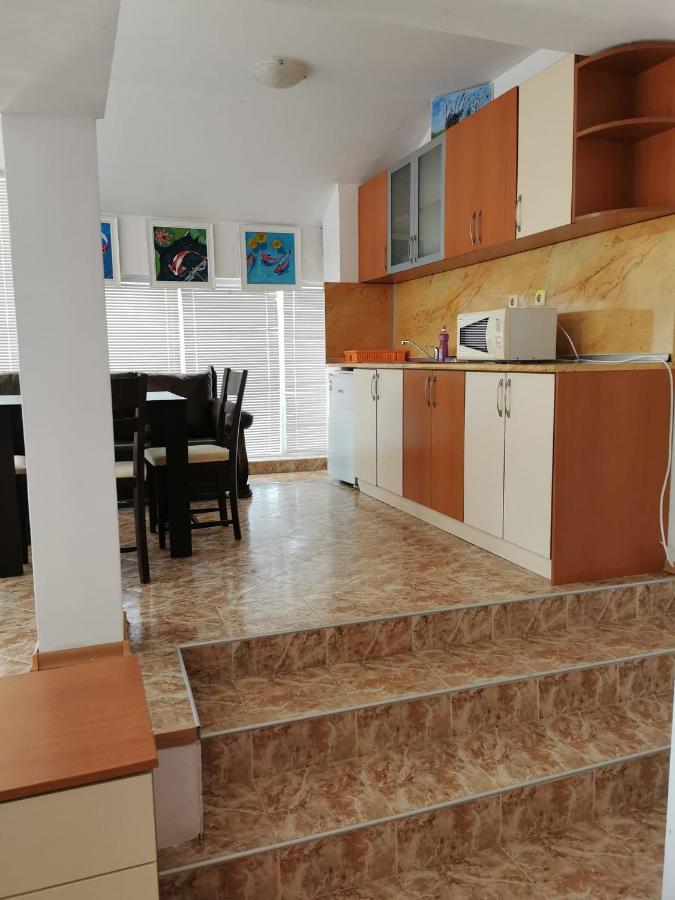 Jelezchevi Guest Rooms Primorsko Extérieur photo