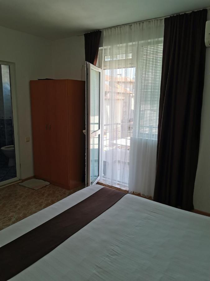 Jelezchevi Guest Rooms Primorsko Extérieur photo