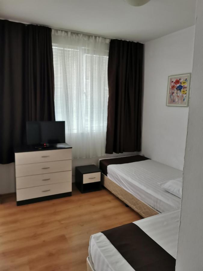 Jelezchevi Guest Rooms Primorsko Extérieur photo