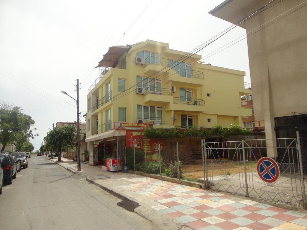 Jelezchevi Guest Rooms Primorsko Chambre photo