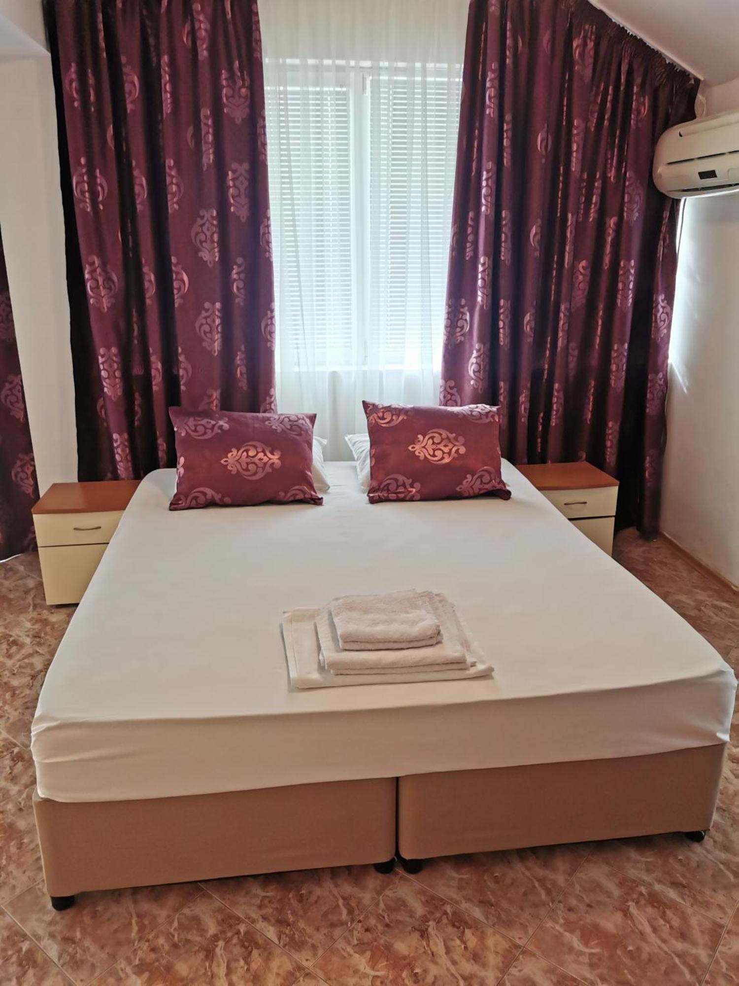 Jelezchevi Guest Rooms Primorsko Extérieur photo